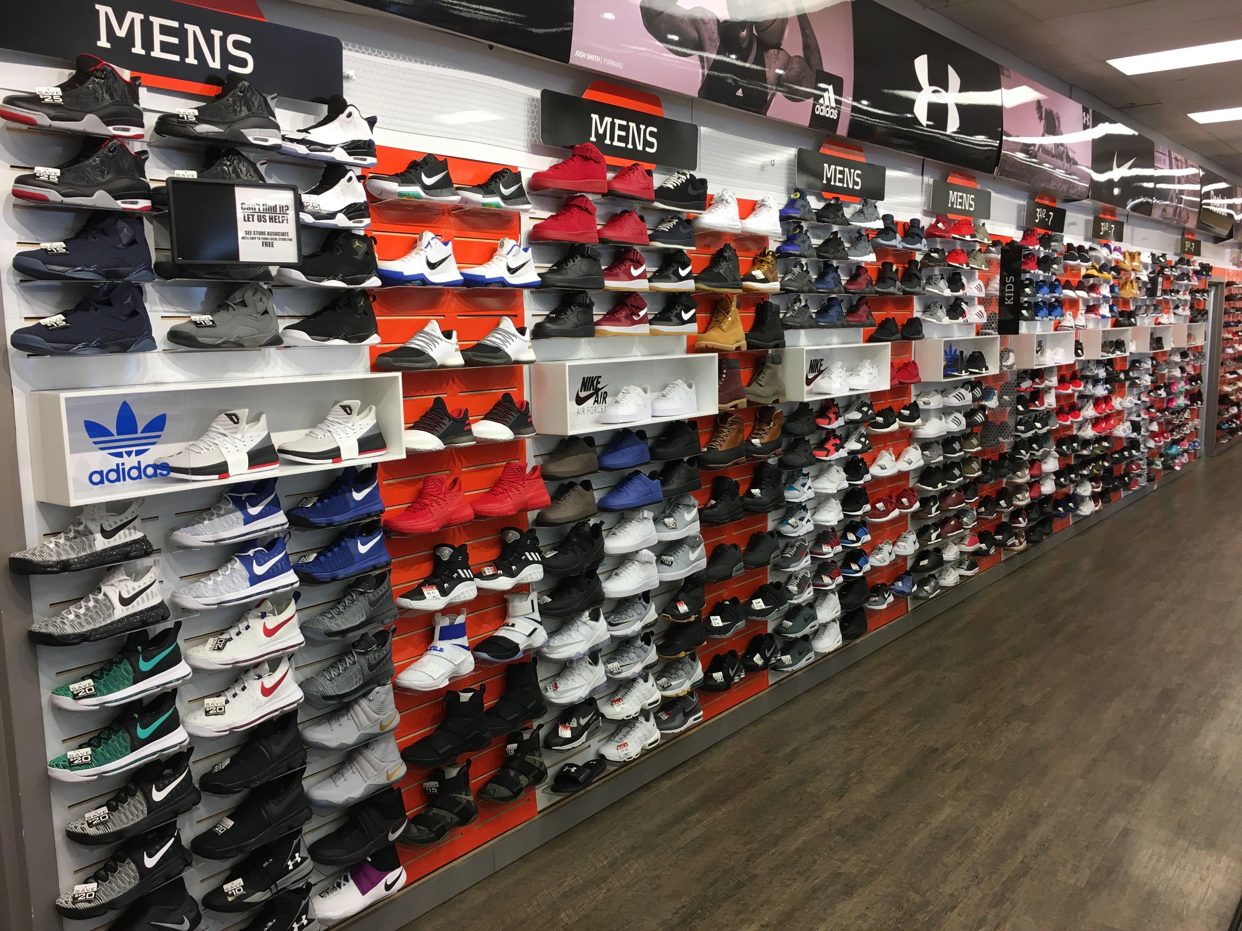 Hibbett sports clearance shoes on sale