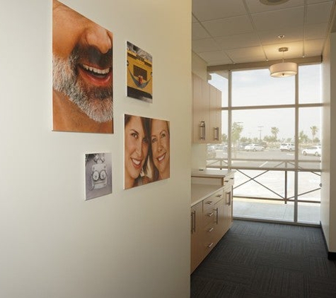 Perris Modern Dentistry - Perris, CA