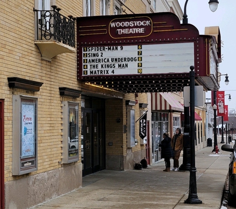 Classic Cinemas Woodstock Theatre - Woodstock, IL