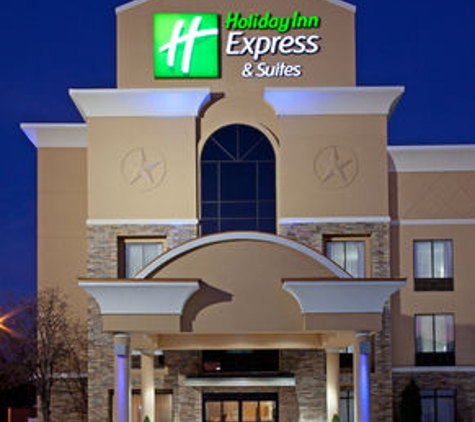 Holiday Inn Express & Suites Arlington (I-20-Parks Mall) - Arlington, TX