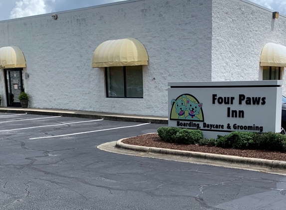 Four Paws Inn - Greenville, NC