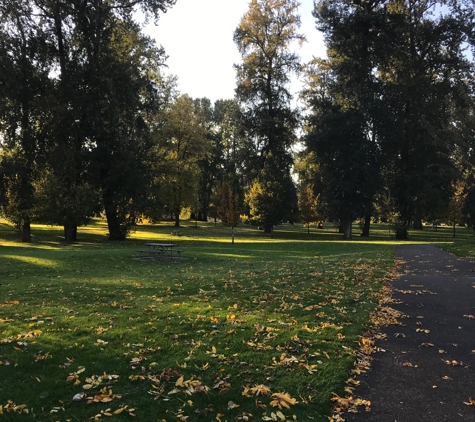 Clackamette Park - Oregon City, OR