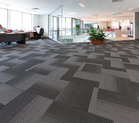 CM & RE Flooring
