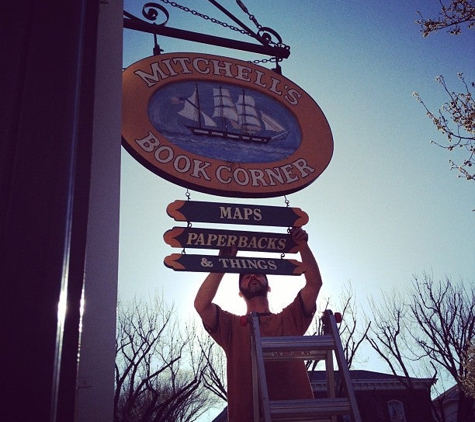 Mitchell's Book Corner - Nantucket, MA