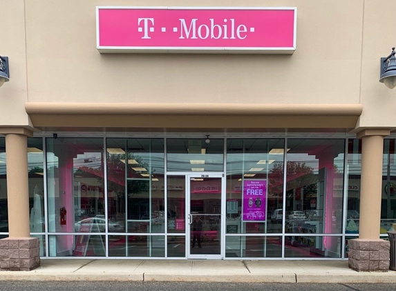 T-Mobile - Hackettstown, NJ