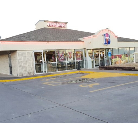 Braum's Ice Cream and Dairy Store - Pampa, TX