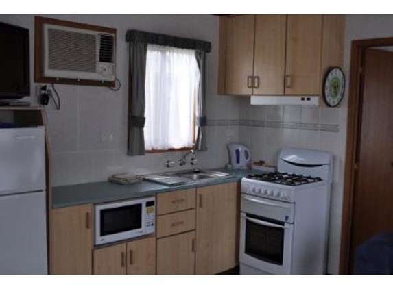 Marlo Ocean View Caravan & Camping Park - Marlo, VIC