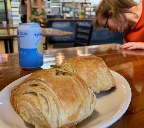 Knead Bakery - Burlington, VT