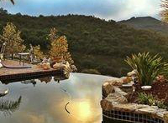 Mulholland Pool & Spa - Agoura Hills, CA