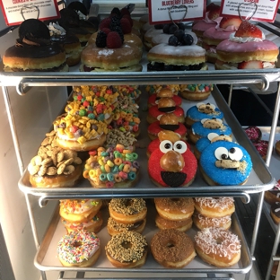 Colorado's Donuts - Los Angeles, CA