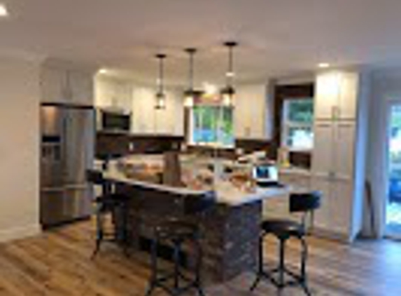 Lloyd's Remodeling & Cabinetry - Sandy, UT