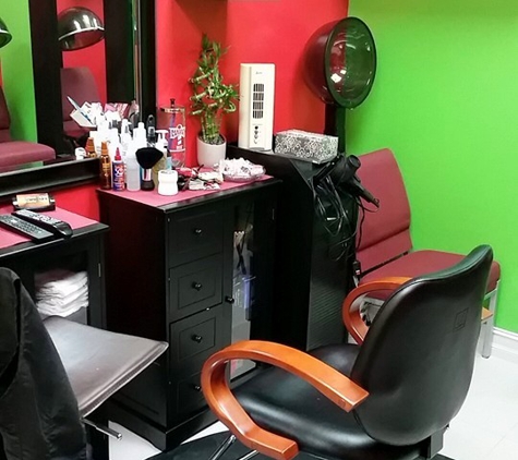 Phenix Salon Suites of Plantation, Florida - Plantation, FL