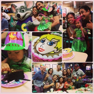 Chuck E. Cheese's - Honolulu, HI