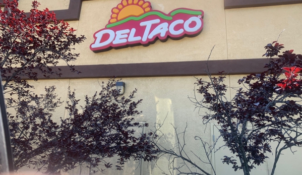 Del Taco - Redding, CA