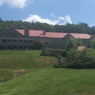 Mountain Lake Lodge - Pembroke, VA