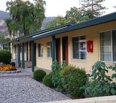 Lakeview Inn - Lucerne, CA