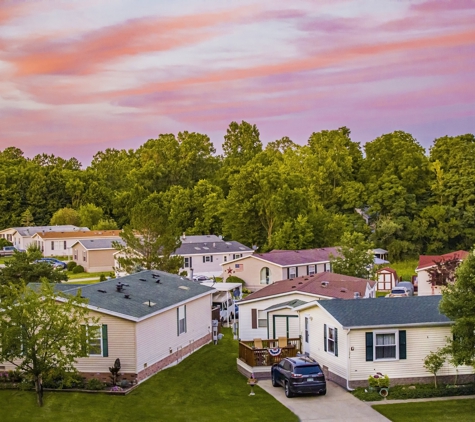 North Bay Harbor Club - Fenton, MI