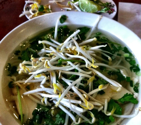 Pho Que Huong - Irving, TX