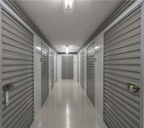 Extra Space Storage - Glen Ellyn, IL