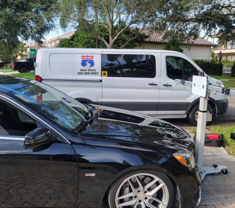 Clear Route Auto Glass Corp - Hialeah, FL. ADAS calibration after windshield Replacement