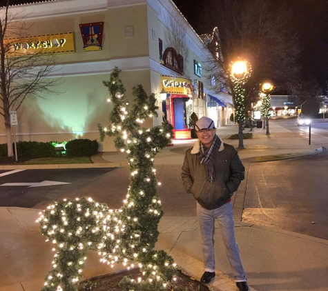 Paddock Shops - Louisville, KY