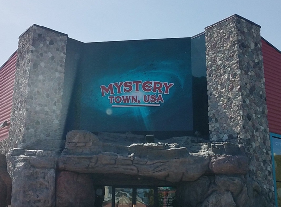 Mystery Town USA - Mackinaw City, MI