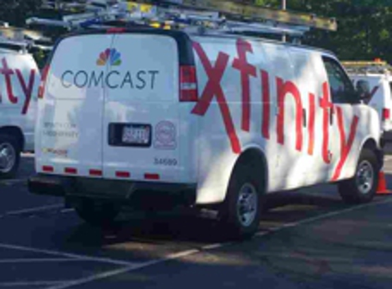 COMCAST Call 877-495-6637 Philadelphia, Camden, Newark, Trenton, Norristown, Chester,  Exton, Downingtown, Wilmington, Allentown, Dover, MD, VA, - Philadelphia, PA. 1 877 495 6637