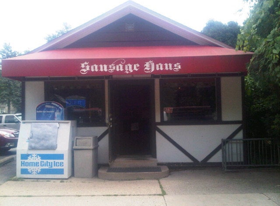 Sausage Haus Meat & Deli - Oconomowoc, WI