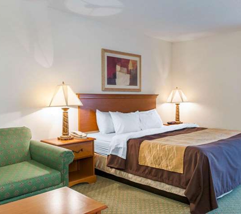 Quality Inn & Suites Near Amish Country - Rushville, IN