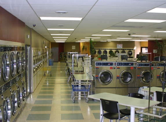 Laundry Land - Lincoln, NE