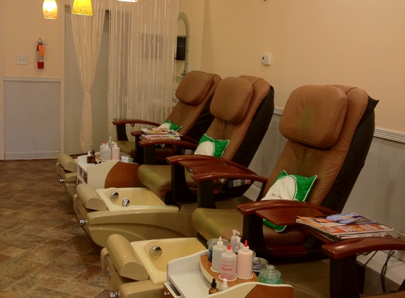 Woodcroft Nail Salon - Durham, NC