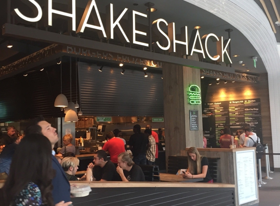 Shake Shack - Minneapolis, MN