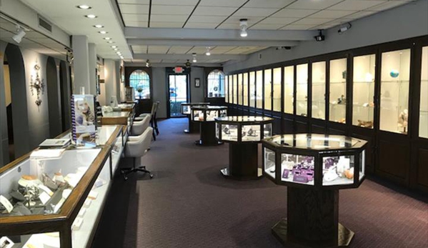 Noral Jewelers & Mineral Art Gallery - Palos Heights, IL