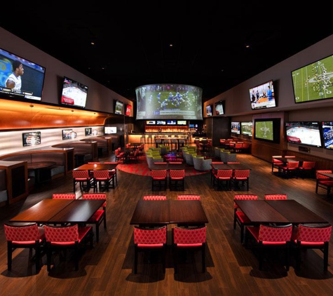 Draft Day Sports Lounge - Davenport, IA