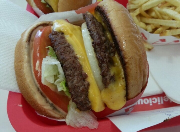 In-N-Out Burger - Tustin, CA