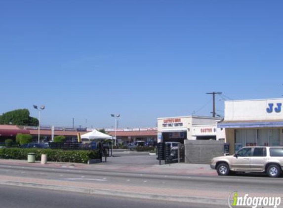 Castro Discount Tires - Cudahy, CA