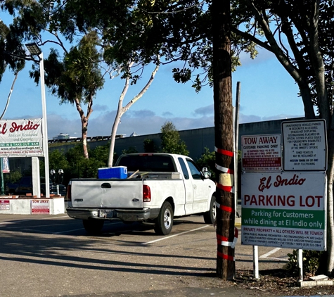 El Indio Mexican Restaurant - San Diego, CA. Outdoor free parking across the street. June 2024