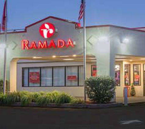 Ramada by Wyndham Yonkers - Yonkers, NY