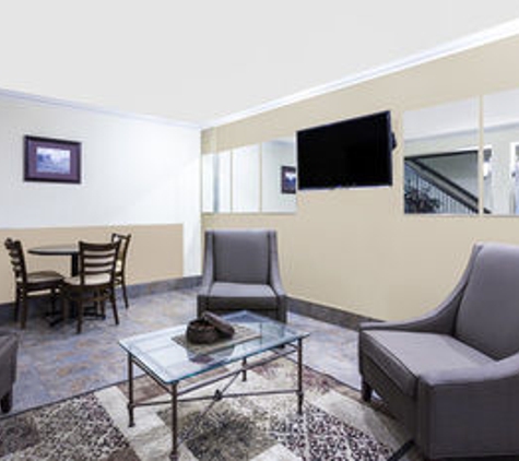 Days Inn by Wyndham Bellingham - Bellingham, WA