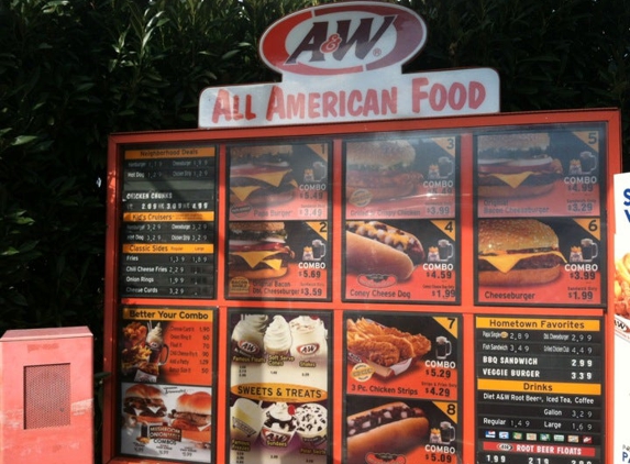 A&W All-American Food - Sevierville, TN