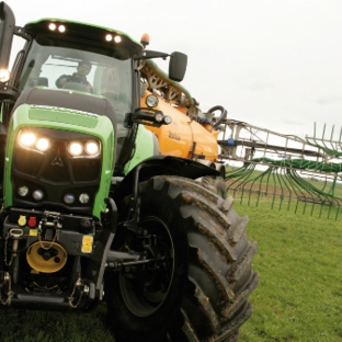 Ararat Auto & Ag Services - Ararat, VIC. 7 Series Deutz at work