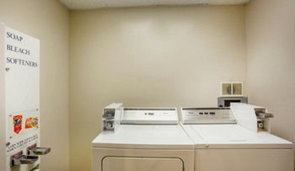 Quality Suites Paducah I-24 - Paducah, KY