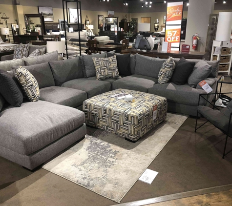 Slumberland Furniture - Saint Paul, MN