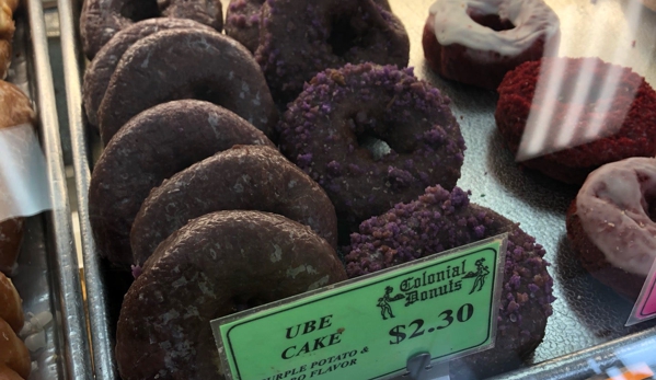 Colonial Donuts - Oakland, CA