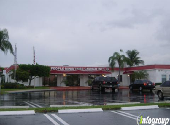 JPM Centre at Miami Garden Drive - Miami Gardens, FL