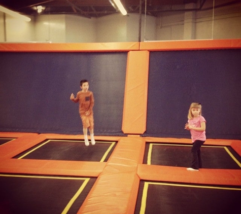 Big Air Trampoline Park - Laguna Hills, CA