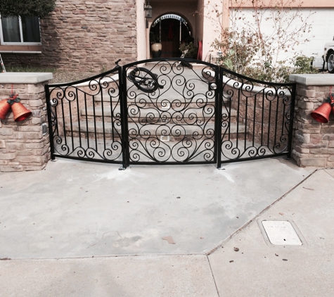 Efren's Iron Work - Corona del mar, CA