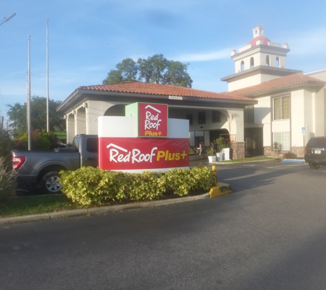 Red Roof Inn - Tampa, FL