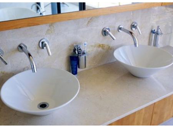 VK Bathrooms - Sunshine North, VIC