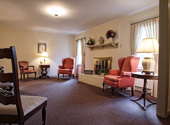 Storke Funeral Home - King George Chapel - King George, VA